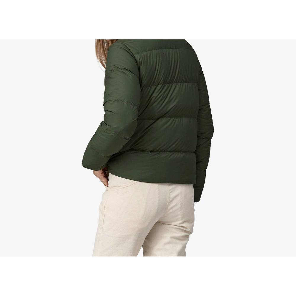 NEW PATAGONIA silent down jacket in torrey pine green - Picture 2 of 3